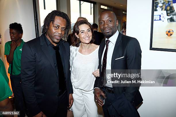 Bernard Diomede, Nathalie Iannetta and Claude Makelele attend the 'Sport Citoyen' Diner at UNESCO on April 8, 2015 in Paris, France.