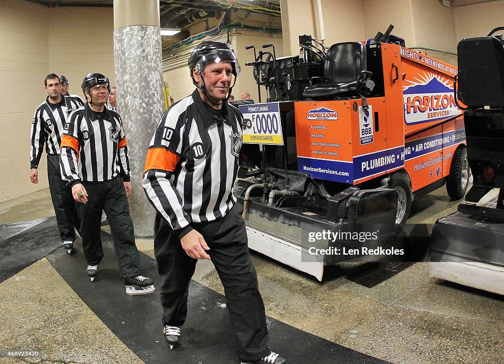 Pittsburgh Penguins v Philadelphia Flyers