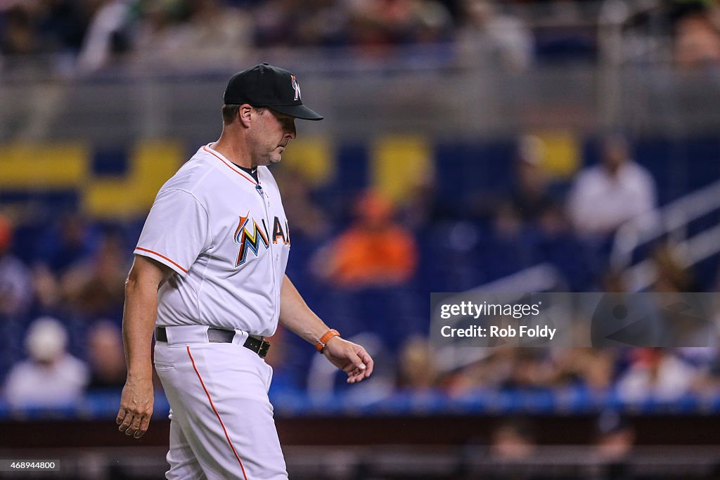 Atlanta Braves v Miami Marlins