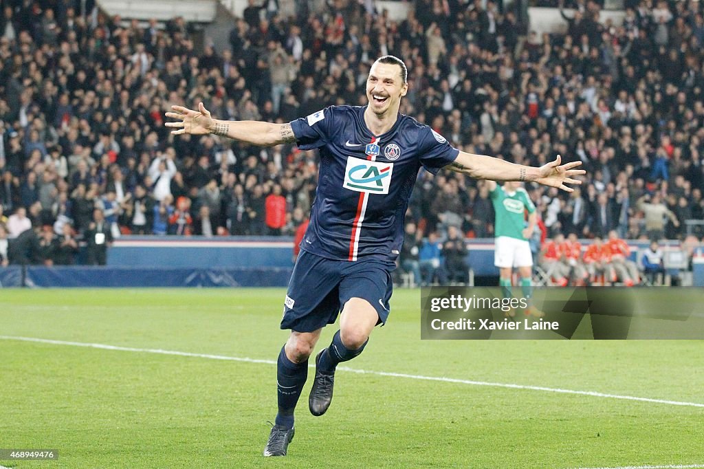 Paris Saint-Germain FC v ASSE Saint-Etienne - French Cup Semi-Final