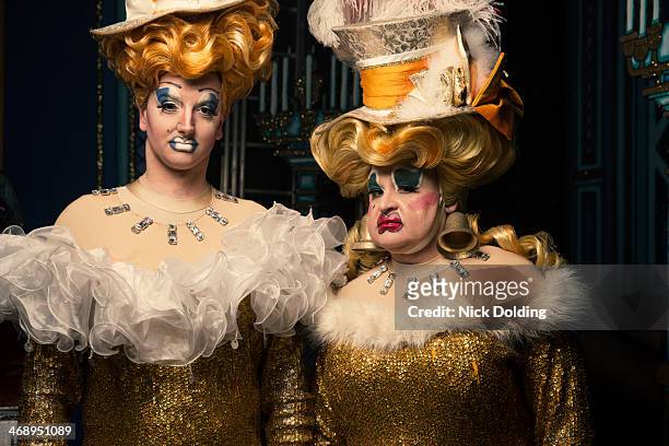 ugly sisters 01 - actress makeup stock pictures, royalty-free photos & images