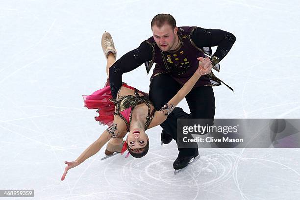 Vera Bazarova and Yuri Larionov of Russia compete in the Figure Skating Pairs Free Skating during day five of the 2014 Sochi Olympics at Iceberg...