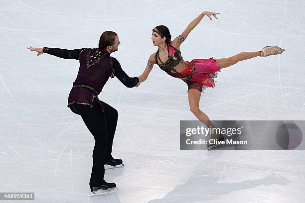 Vera Bazarova and Yuri Larionov of Russia compete in the Figure Skating Pairs Free Skating during day five of the 2014 Sochi Olympics at Iceberg...