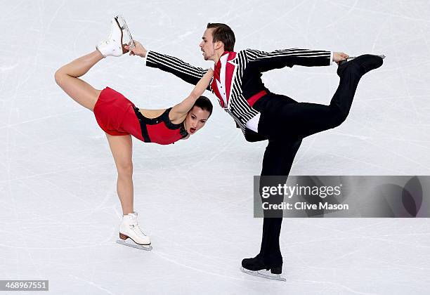 Ksenia Stolbova and Fedor Klimov of Russia compete in the Figure Skating Pairs Free Skating during day five of the 2014 Sochi Olympics at Iceberg...