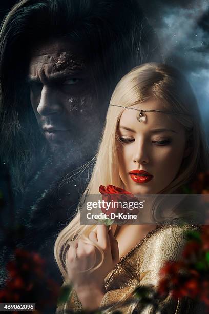 bellezza e la bestia - beauty and the beast rose foto e immagini stock