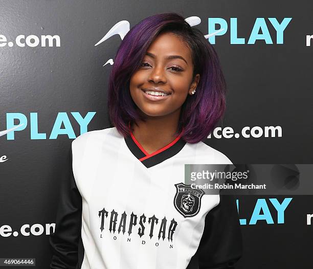Justine Skye visits at Music Choice on April 9, 2015 in New York City.