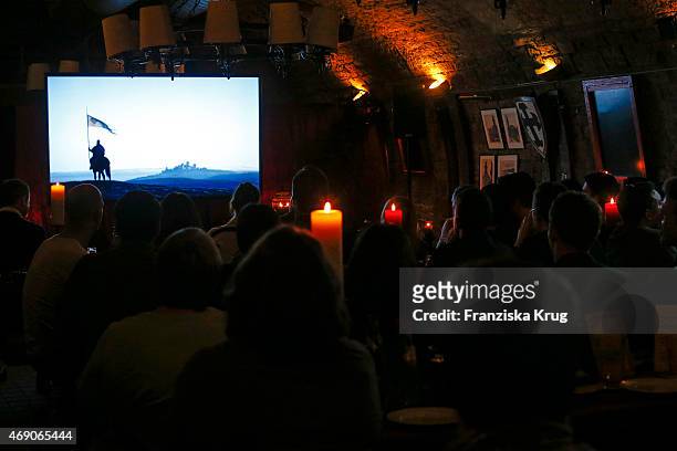Overview about the German premiere of Game of Thrones S5 at the Apfelwein Klaus which starts on April 12th on Sky in Germany and Austria on April 9,...