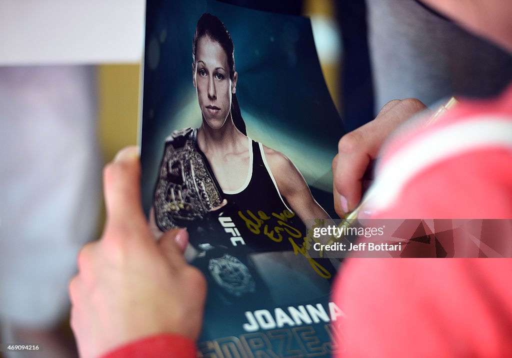UFC Stars Inspire MMA Dreams At Krakow Jiu-Jitsu School