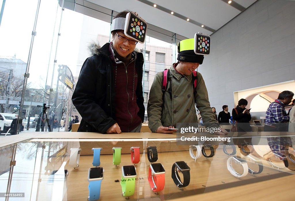 Apple Watch Goes On Display At Apple Inc. Stores Ahead Of Sales Launch