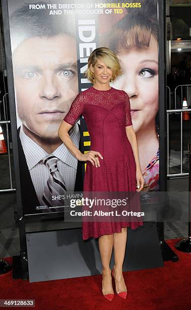 Actress Jenna Elfman arrives for the Premiere Of Universal Pictures' "Identity Thief" held at Mann Village Theater on February 4, 2013 in Westwood,...