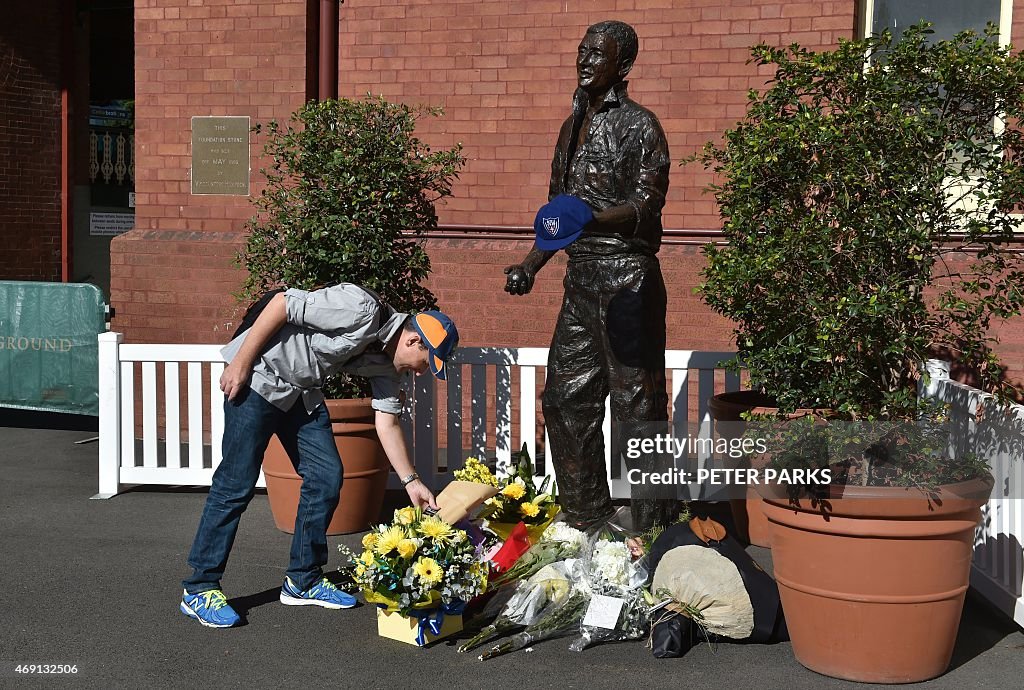 CRICKET-AUS-BENAUD