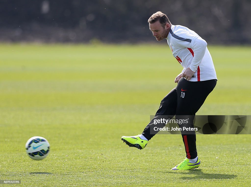 Manchester United Training and Press Conference