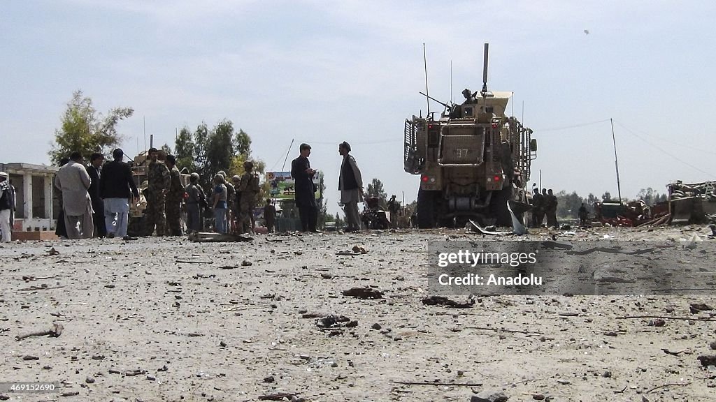 Suicide bomber targets U.S. convoy in Afghanistan