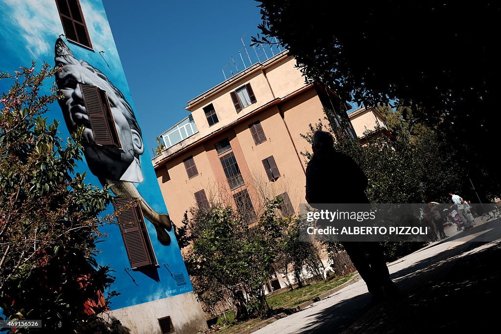 ITALY-STREET-ART-SOCIAL-MURALS