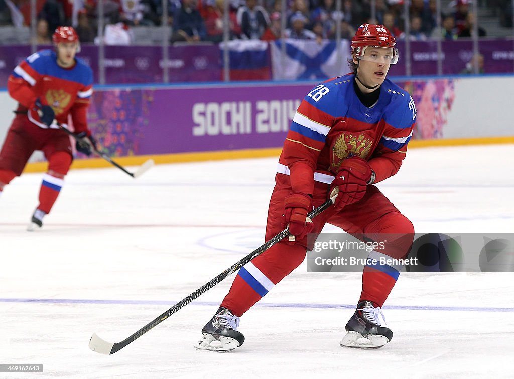 Ice Hockey - Winter Olympics Day 6 - Russia v Slovenia