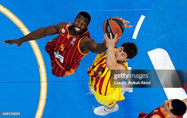 Ante Tomic, #44 of FC Barcelona competes with Patric Young, #4 of Galatasaray Liv Hospital Istanbul during the Turkish Airlines Euroleague Basketball...