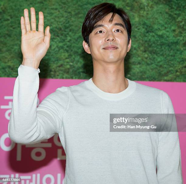 South Korean actor Gong Yoo attends the autograph session For 'The Body Shop' on April 10, 2015 in Seoul, South Korea.