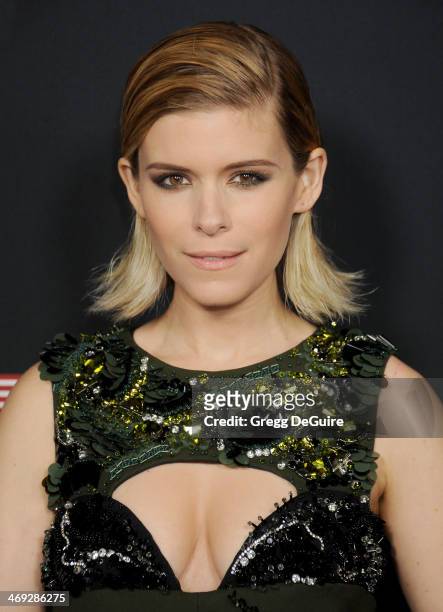 Actress Kate Mara arrives at the "House Of Cards" Season 2 special screening at Directors Guild Of America on February 13, 2014 in Los Angeles,...
