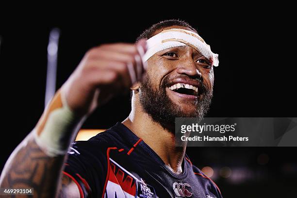 Manu Vatuvei of the Warriors thanks the crowd after winning the round six NRL match between the New Zealand Warriors and the Wests Tigers at Mt Smart...