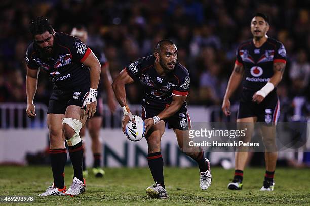 Thomas Leuluai of the Warriors passes the ball out during the round six NRL match between the New Zealand Warriors and the Wests Tigers at Mt Smart...