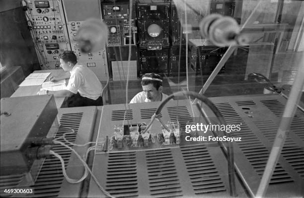 Soviet Science Lab 1,985 Soviet Science Stock Photos, High-Res Pictures, and Images ...
