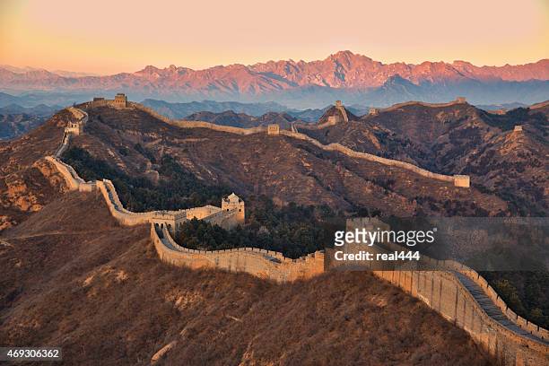 great wall of china - chinese wall stockfoto's en -beelden