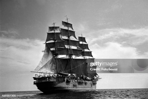 Soviet Republics, Ukraine, 1970s: Training ship 'Krusenstern', Sailing practice.