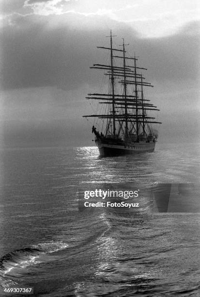 Soviet Republics, Ukraine, 1970s: Training ship 'Krusenstern', Sailing practice.