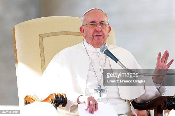 Pope Francis attends a meeting with engaged couples from all over the world gathered today, on the feast of St. Valentine, in St. Peter's Square on...