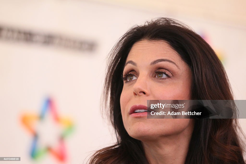 Bethenny Frankel Signs Copies Of Her New Book "I Suck At Relationships So You Don"t Have To"