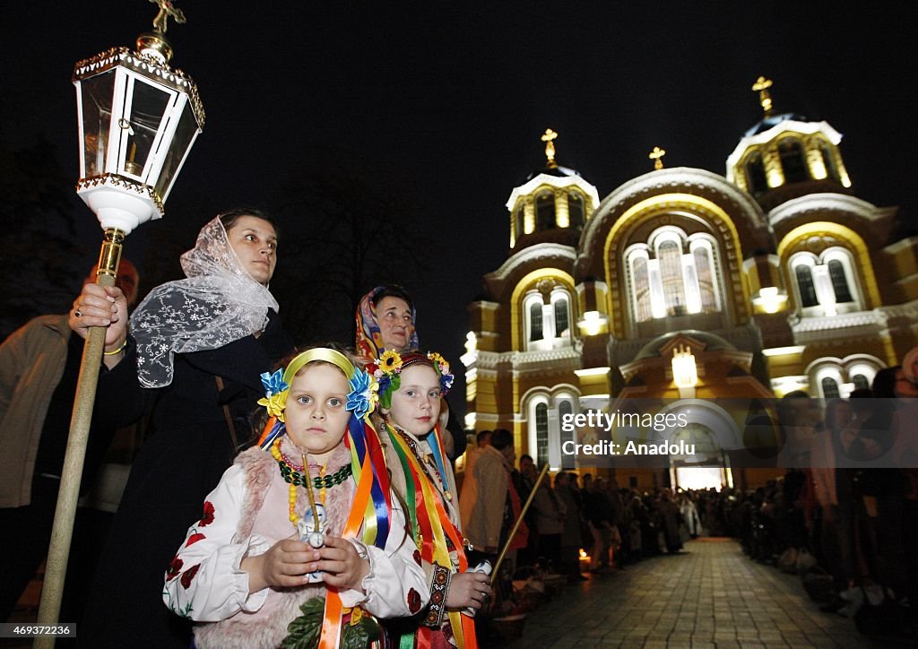 Orthodox Christians' 'Holy Fire' mass ahead of Easter in Ukraine