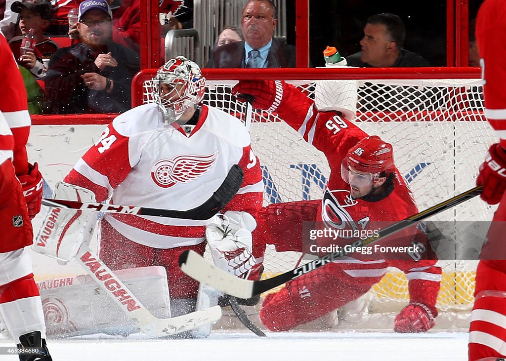 Detroit Red Wings v Carolina Hurricanes