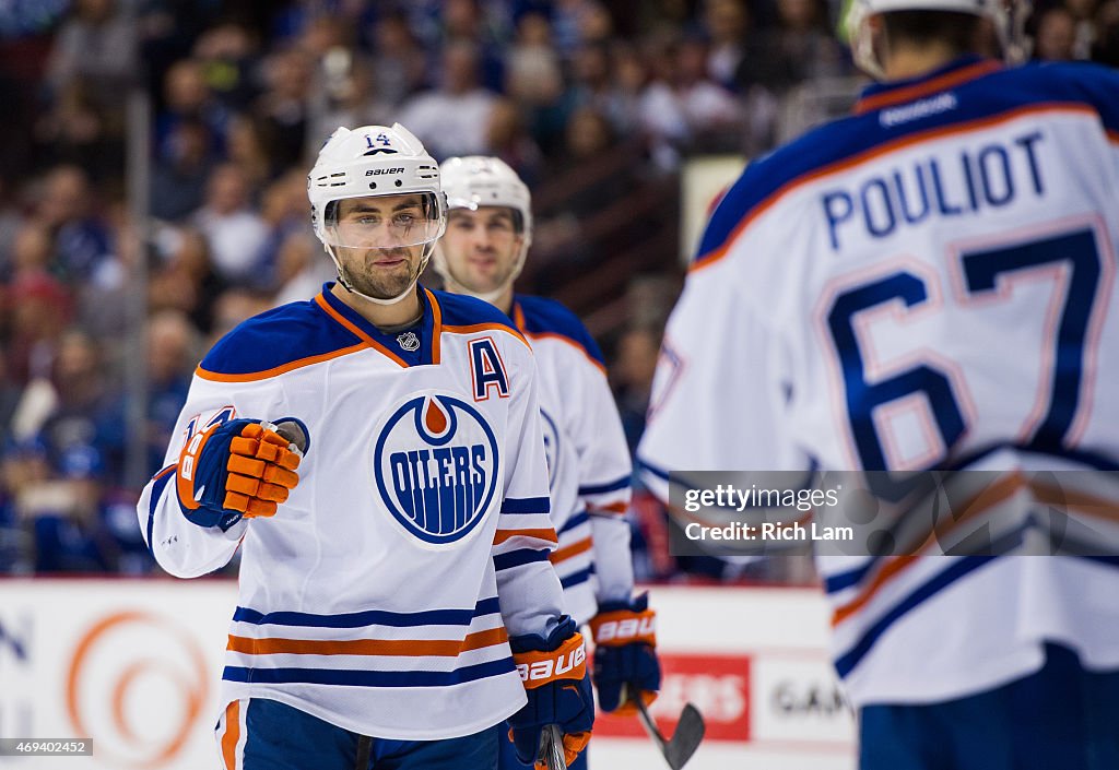 Edmonton Oilers v Vancouver Canucks