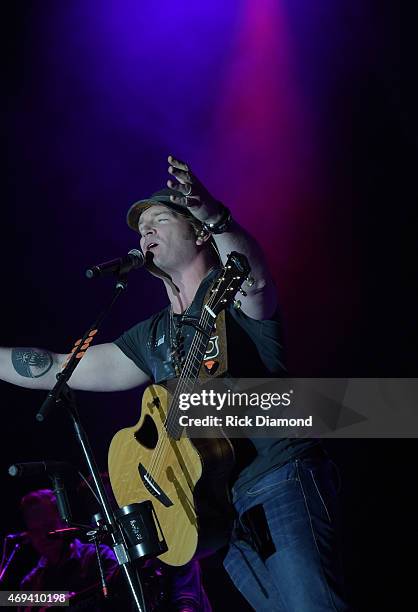 Singer/Songwriter Jerrod Niemann performs during Country Thunder USA - Day 3 on April 11, 2015 in Florence, Arizona.