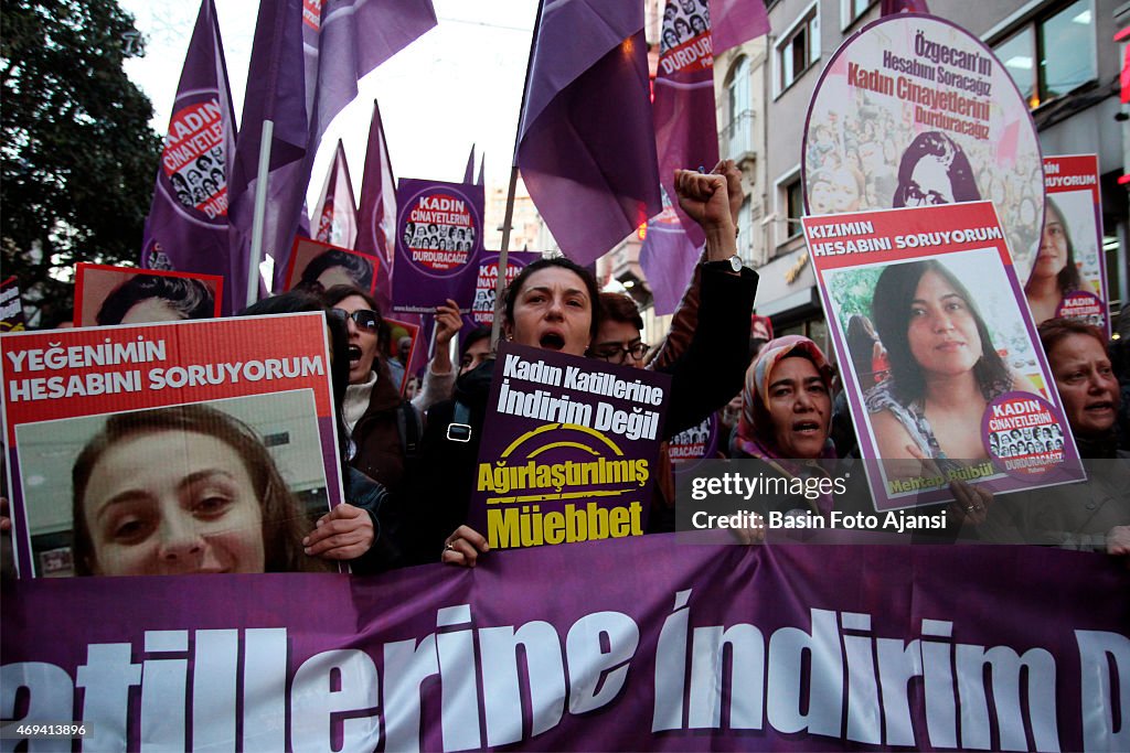 Turkish women protested the violence against women in...