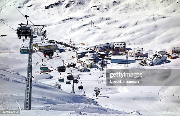 ski lift - st christoph - skiing - austria skiing stock pictures, royalty-free photos & images