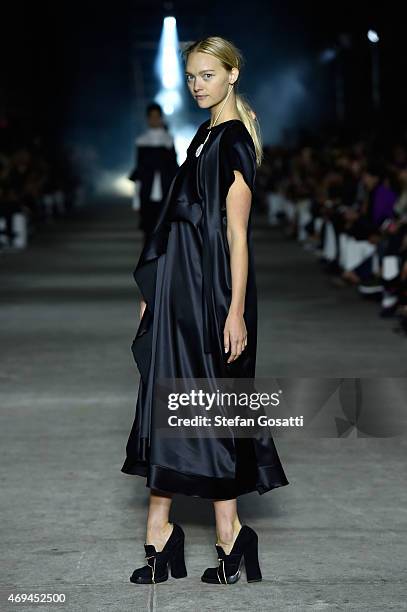 Model Gemma Ward walks the runway at the Mercedes-Benz Presents Ellery show at Mercedes-Benz Fashion Week Australia 2015 at Carriageworks on April...