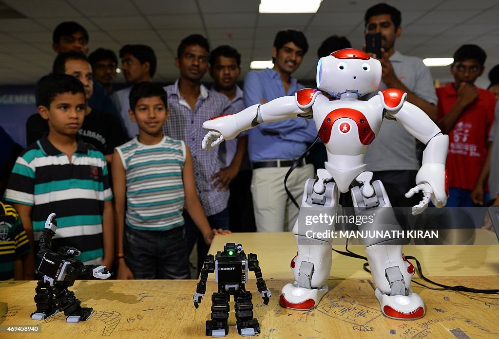 INDIA-TECHNOLOGY-ROBOTICS