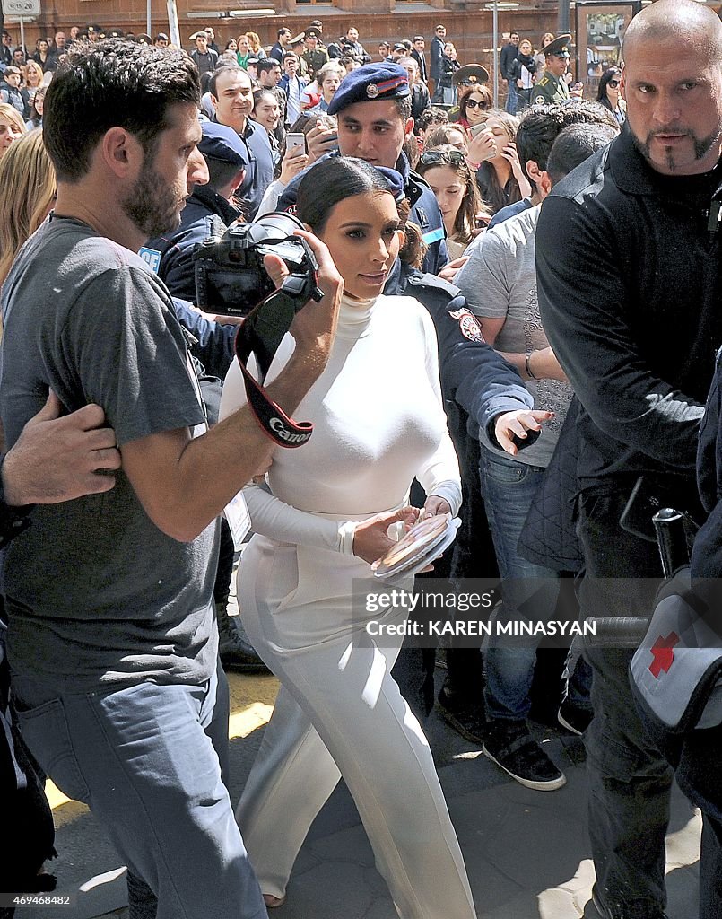 ARMENIA-US-TELEVISION-KARDASHIAN-ENTERTAINMENT-PEOPLE