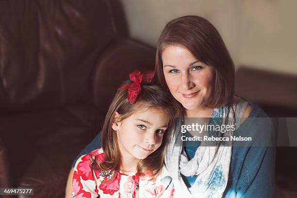 mother and daughter portrait - hazel bond fotografías e imágenes de stock