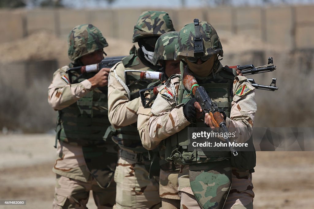U.S. Military Trains Iraqi Army
