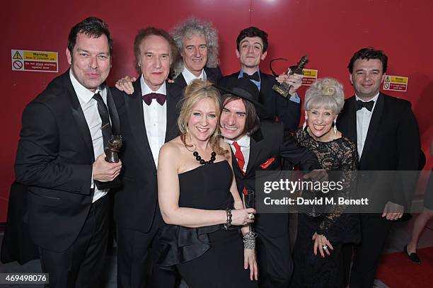 Playwright Joe Penhall, Ray Davies, Brian May, producer Sonia Friedman, Best Supporting Actor winner George Maguire, Best Actor winner John Dagleish,...