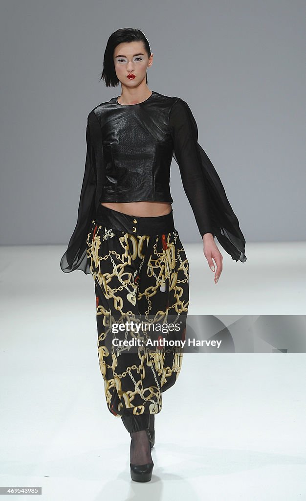 Belle Sauvage: Runway - London Fashion Week AW14