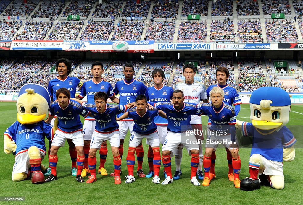 Yokohama F.Marinos v Vegalta Sendai - J.League 2015