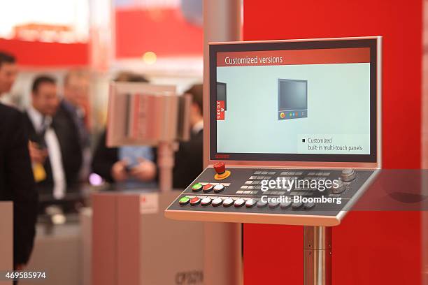 Beckhoff Indicator Control Panel 60 Beckhoff Stock Photos, High-Res Pictures, and Images - Getty Images
