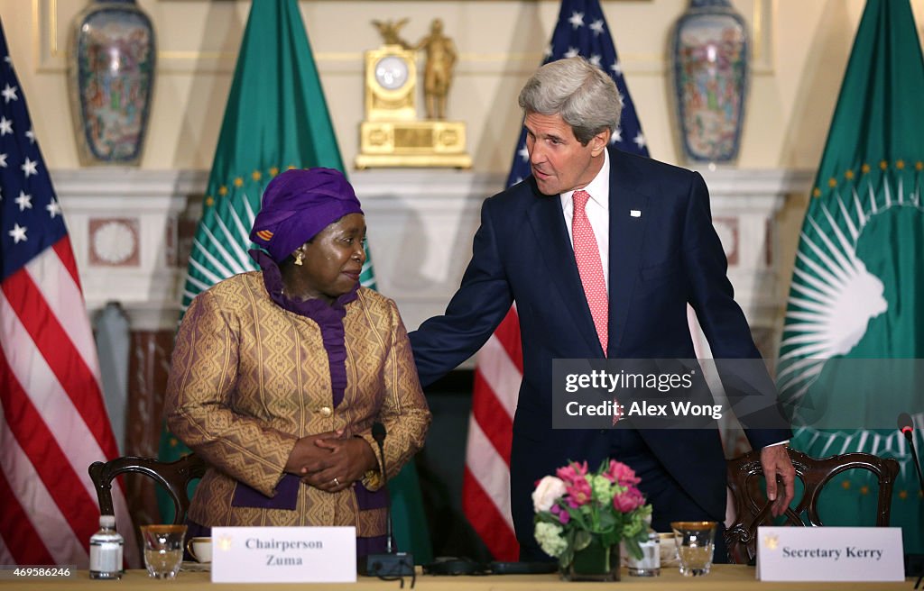 Kerry Meets With African Union Commission Chairperson At State Dep't