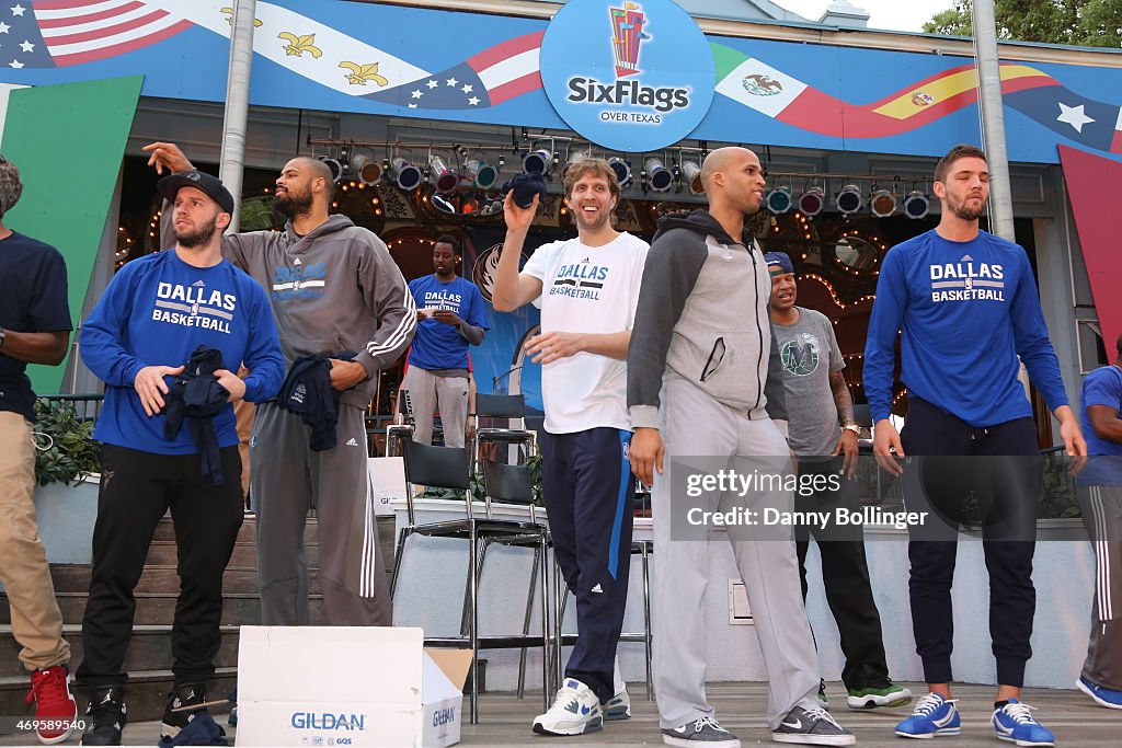 Dallas Mavericks Host Season Ticket Holders at Six Flags Over Texas