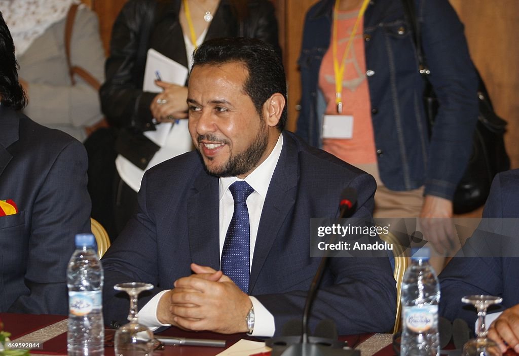 Talks of representatives of Libyan political leaders and activists in Algeria