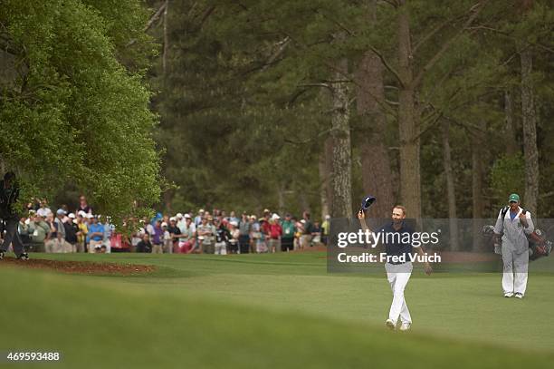 Jordan Spieth approaches No 18 green during Sunday play at Augusta National. Augusta, GA 4/12/2015 CREDIT: Fred Vuich