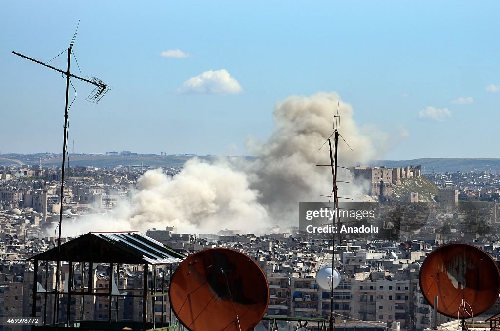 Syrian regime forces attack residential areas in Aleppo